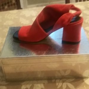 Sigerson Morrison Orange Suade Shoe